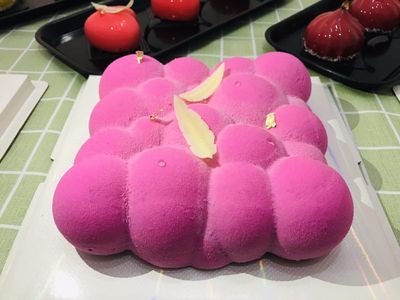 1225